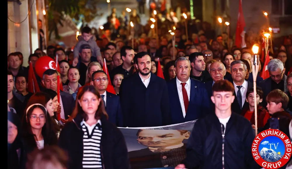   Bağcılar’da Cumhuriyet Bayramı Coşkuyla Kutlandı