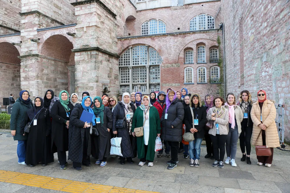 Küçükçekmeceli Kadınlar İstanbul’u Yeniden Keşfediyor