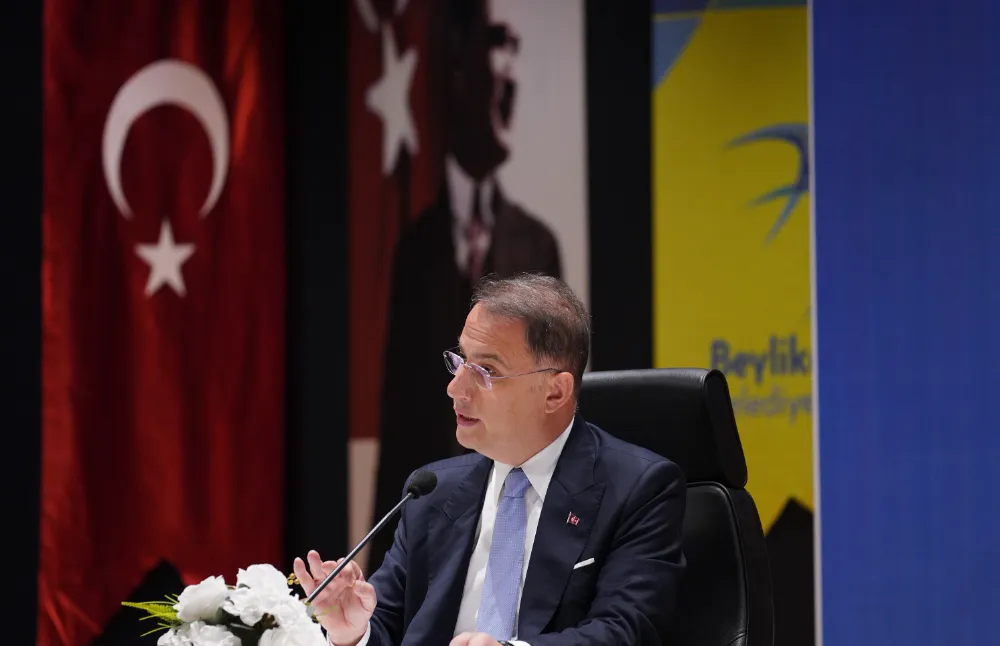 Beylikdüzü BelediyesiYeni Dönemin İlk Meclis Toplantısı Yapıldı