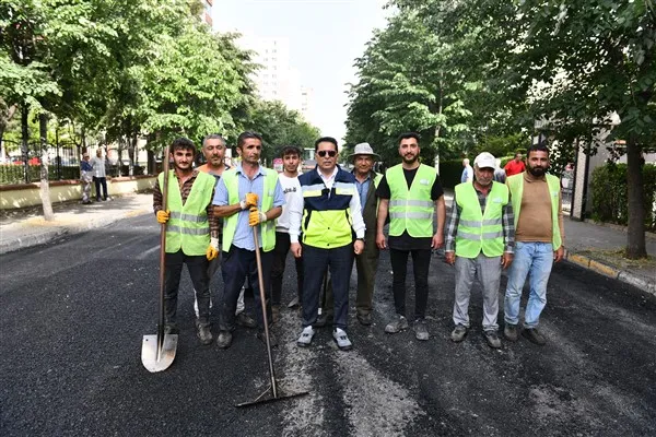  Başkan Özer: Yıl Sonuna Kadar 100 Bin Ton Asfalt Yol Yapacağız