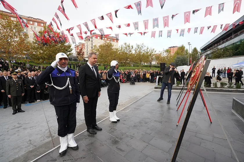 Ulu Önder Beylikdüzü’nde Saygı Ve Özlemle Anıldı