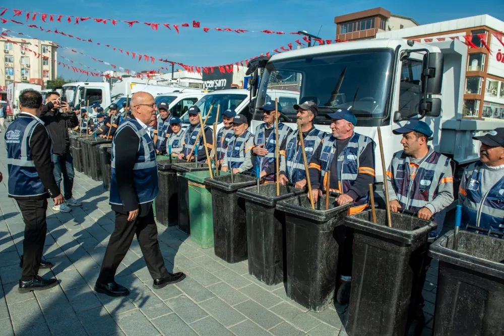 Esenyurt’ta Temizlikte Yeni Dönem: Yapay Zeka Destekli Filoyla Sokaklar Pırıl Pırıl!