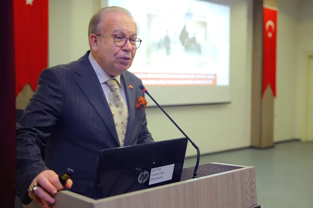 Doç. Dr. Cihat Yaycı’dan “18 Mart Deniz Zaferi” Konferansı