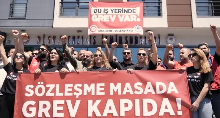 İzmir’de İşçiler Eşit İşe Eşit Ücret İstiyor Gerisi Tefarruat 